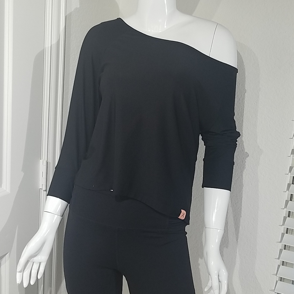 X By Gottex Long Sleeve  Tee - Picture 3 of 8